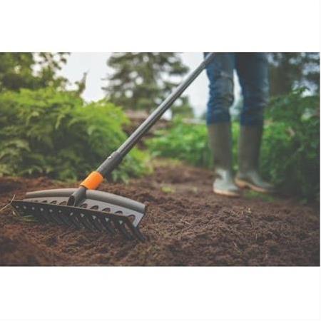 Fiskars Quickfit Evrensel Tırmık (1000643) 135051 - Temiztarim.com