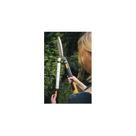 Fiskars 1013565-114800 SmartFit Teleskopik Çit Budama Makası HS8