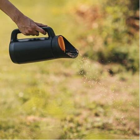 Fiskars 1057076 Solid™ Gübre Serpici - Temiztarim.com